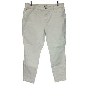 Ann Taylor Women's White Curvy Straight Leg Jeans 12